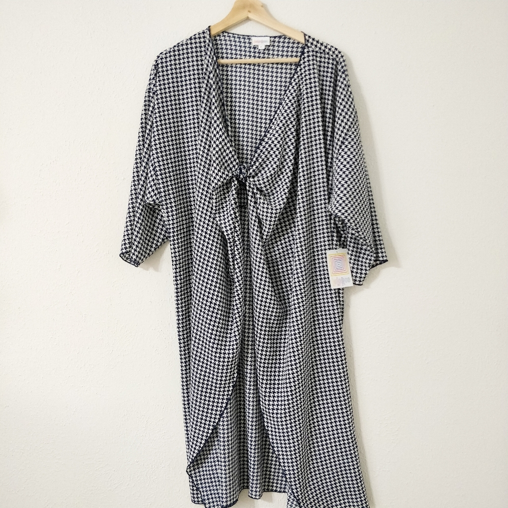 NWT LuLaRoe Shirley Kimono Blue and White